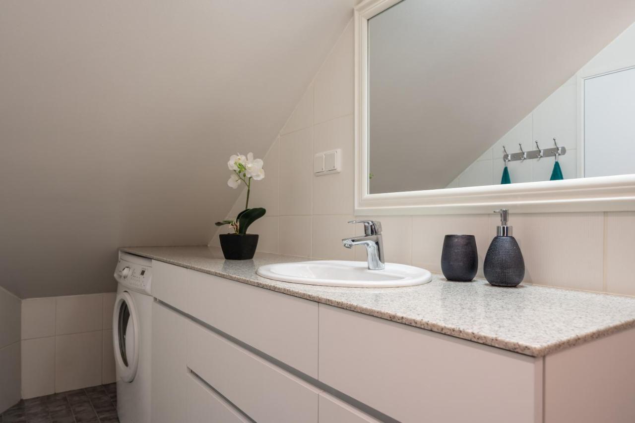 R43 Apartment Ταλίν Εξωτερικό φωτογραφία